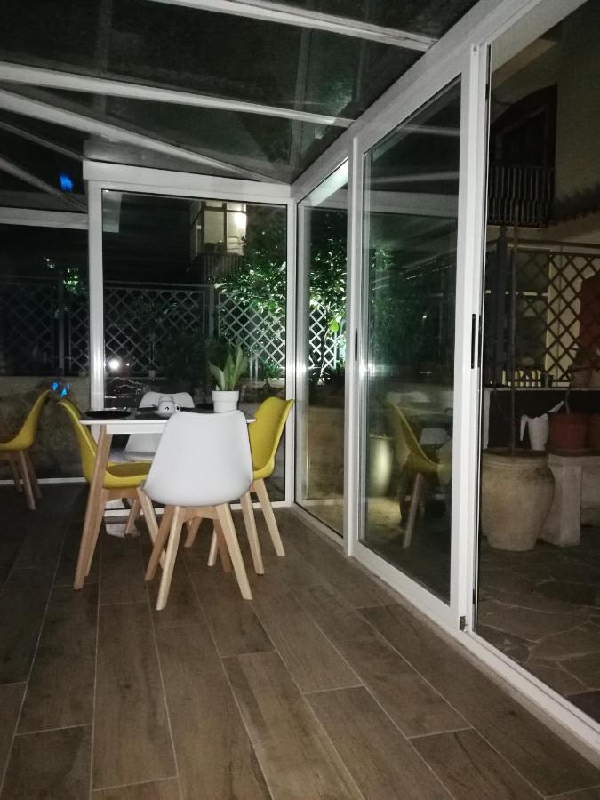 Bed and Breakfast Il Giardino Dei Limoni Aci Castello Esterno foto