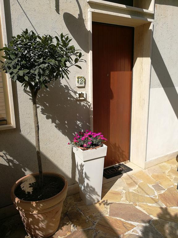 Bed and Breakfast Il Giardino Dei Limoni Aci Castello Esterno foto